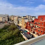 New 2 Bedroom Sunset Penthouse By Mabeli Διαμέρισμα *