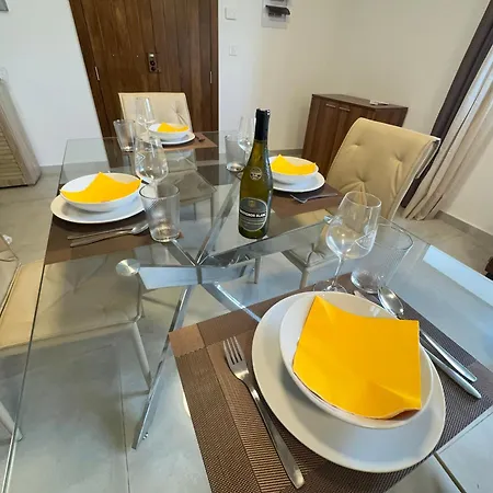 New 2 Bedroom Sunset Penthouse By Mabeli Daire