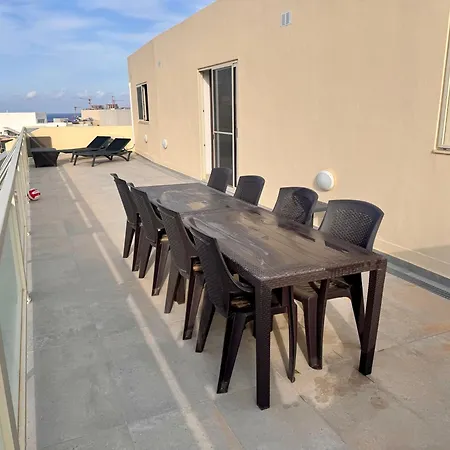 New 2 Bedroom Sunset Penthouse By Mabeli Daire Is-Swieqi