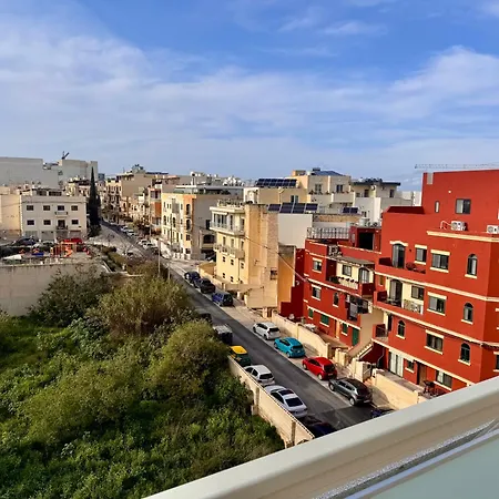 New 2 Bedroom Sunset Penthouse By Mabeli Daire *